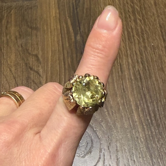 Napier Fabulous vintage adjustable very large stone size 7-10 never worn - Picture 3 of 11